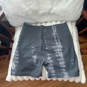 Darc Sport Wolves Forever Seamless Everson "Training" Shorts in Pearl Gray Ser